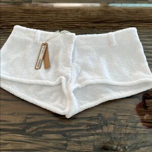 SKIMS White Terry Cloth Lounge Shorts